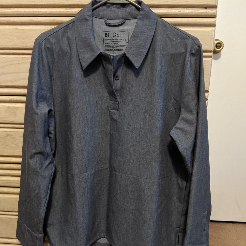 FIGS Women's Large Long Sleeve Graphite Scrub Top